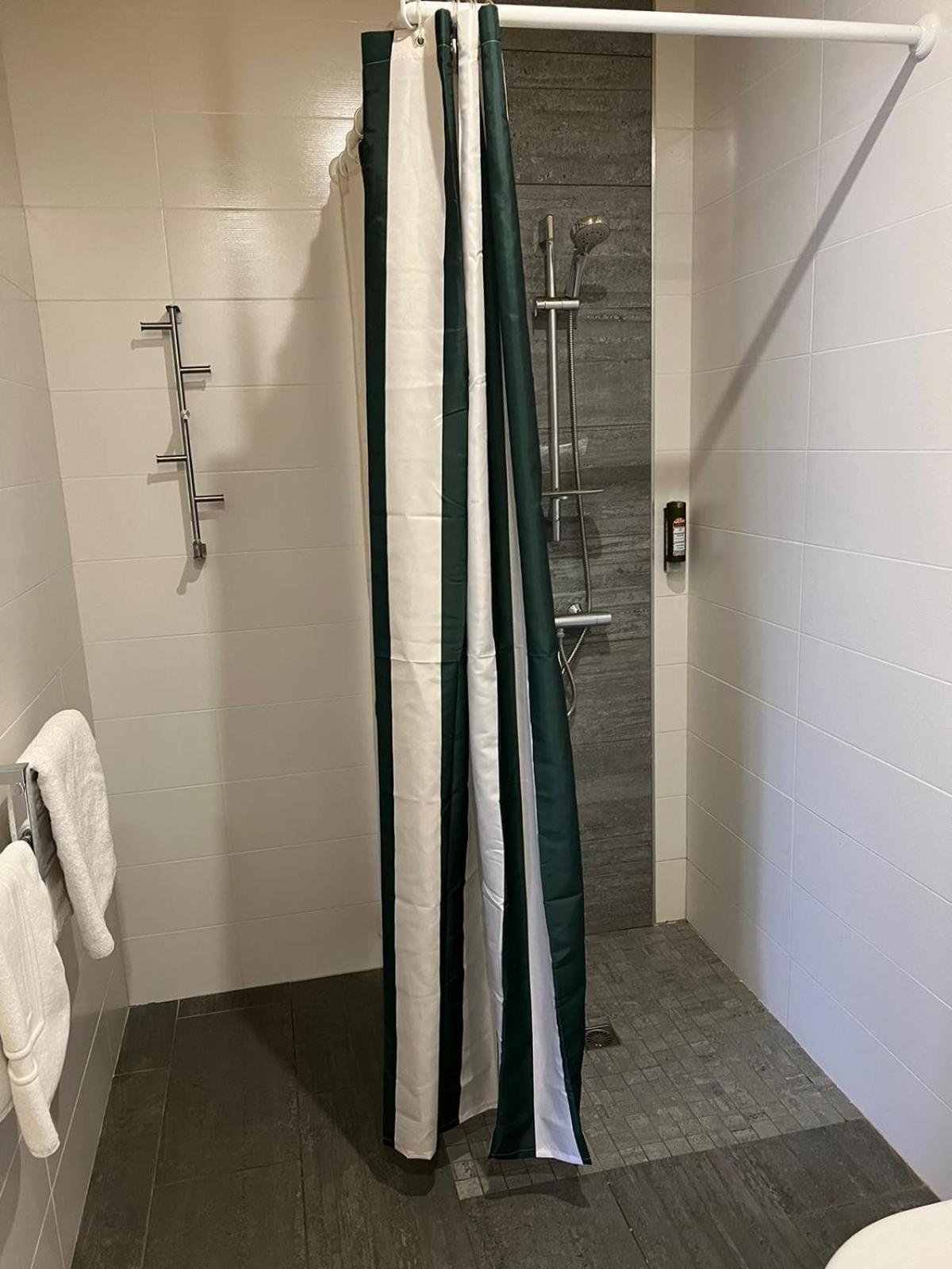 Hotel Les Voisins Beaucemaine Ploufragan Εξωτερικό φωτογραφία