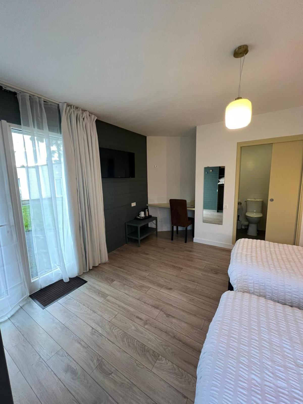 Hotel Les Voisins Beaucemaine Ploufragan Εξωτερικό φωτογραφία